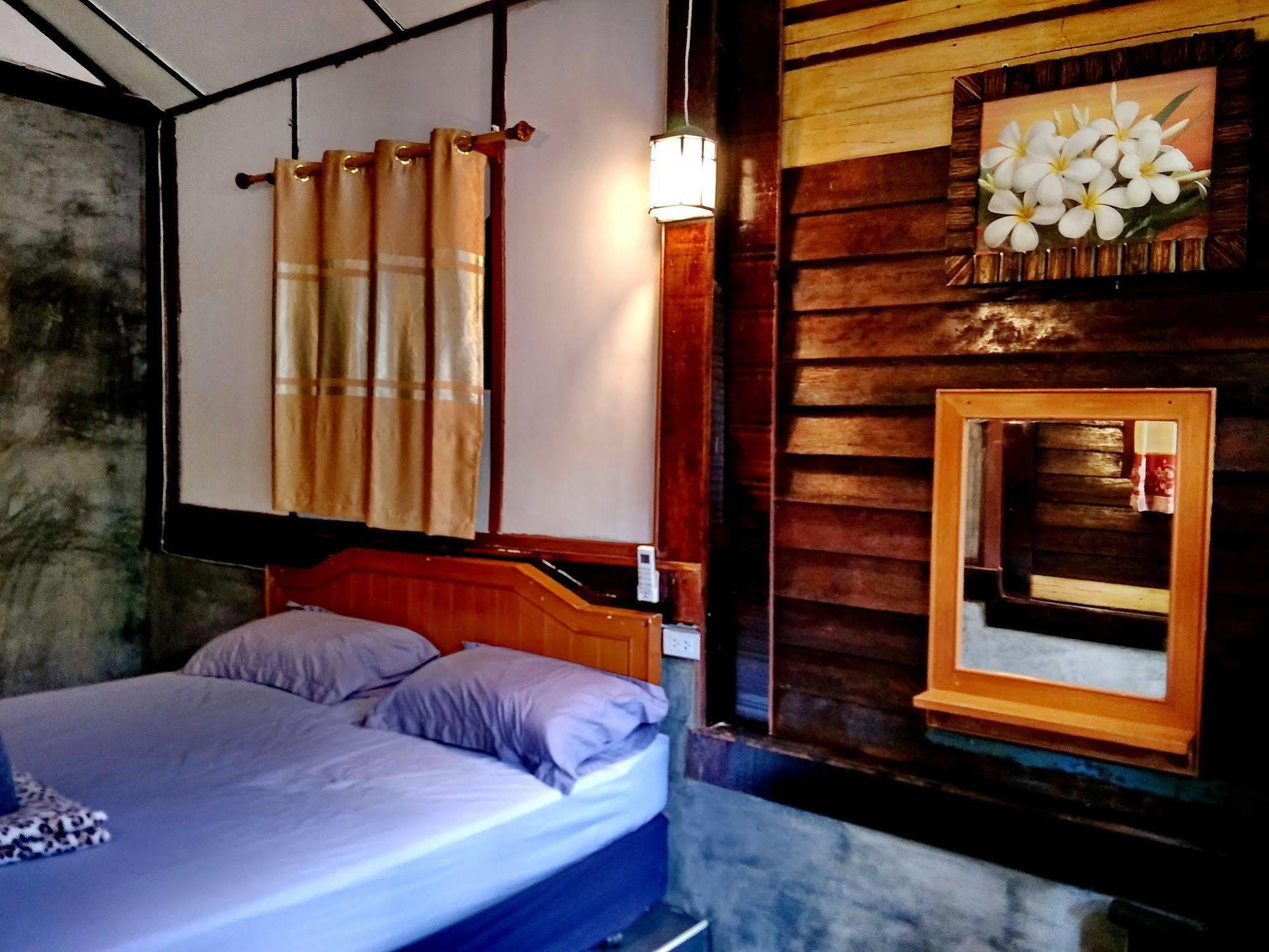 Tuk Tuk Guesthouse Koh Chang Ngoại thất bức ảnh